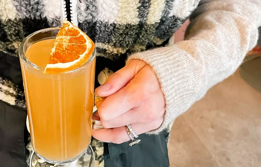 Cozy Up At You & Yours Tasting Room For Après Ski Pop-Up